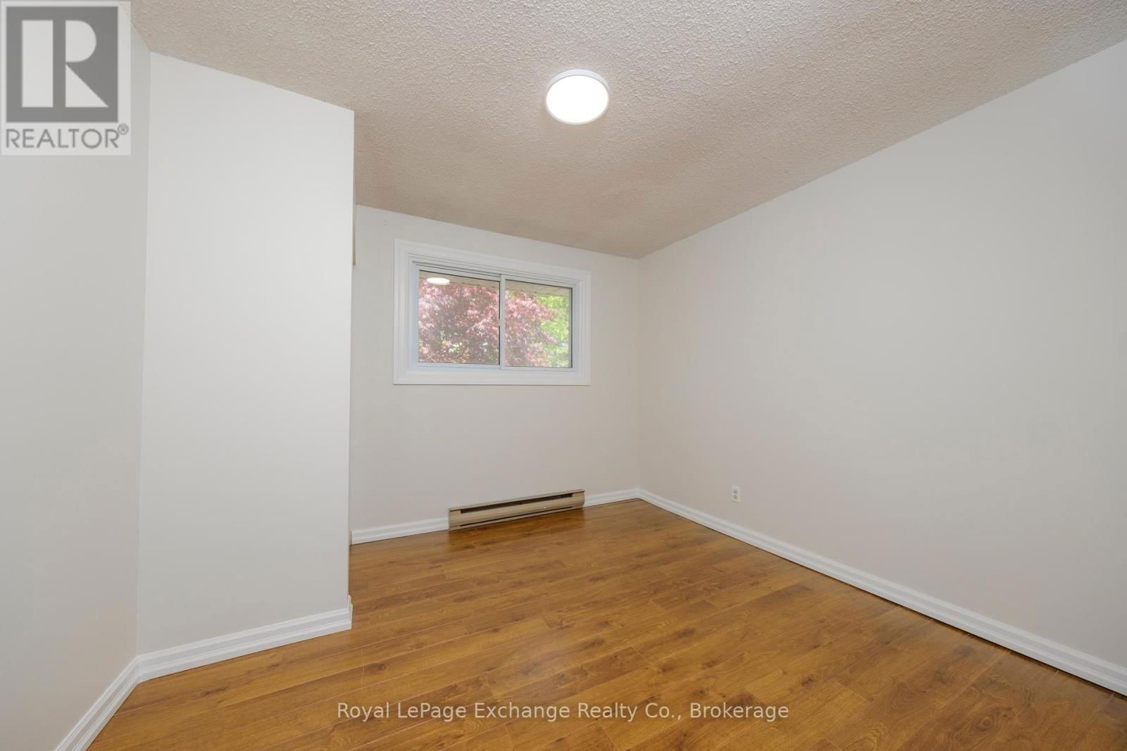 287 QUEEN STREET Image 16