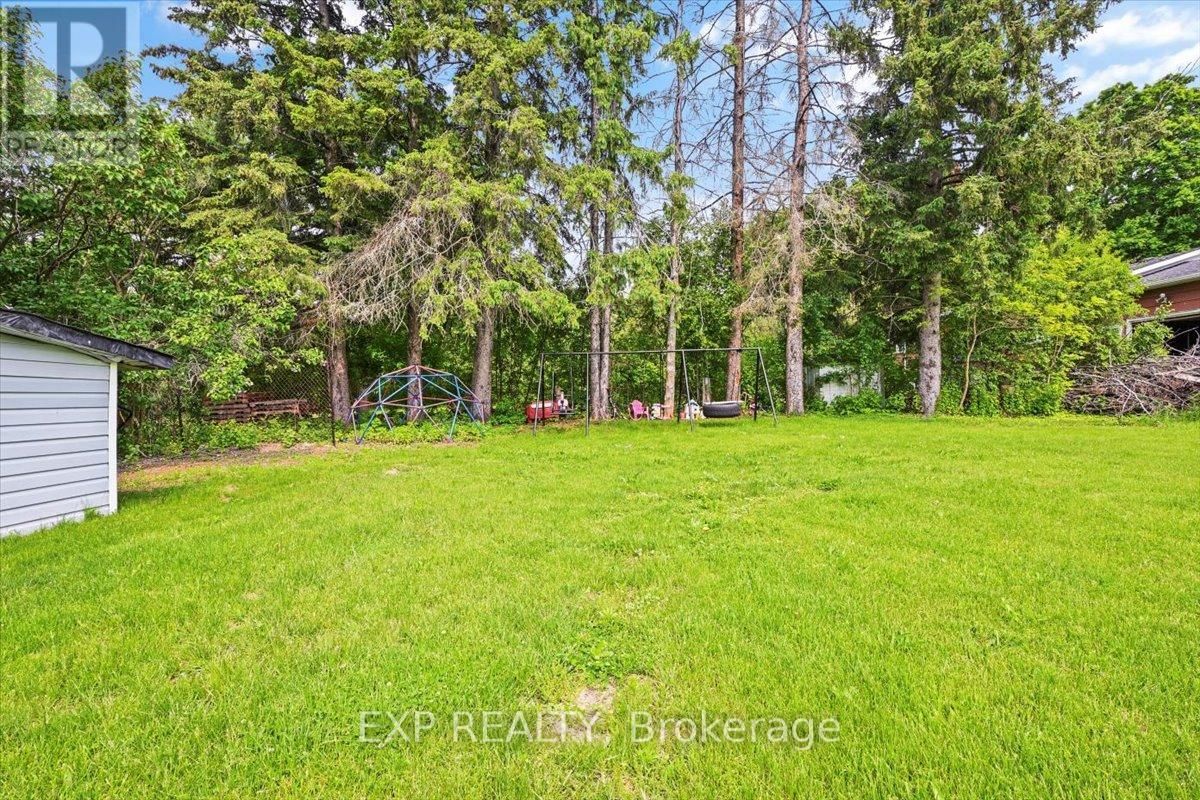 2182 SPRING STREET Image 24