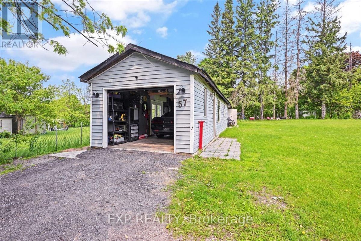 2182 SPRING STREET Image 29