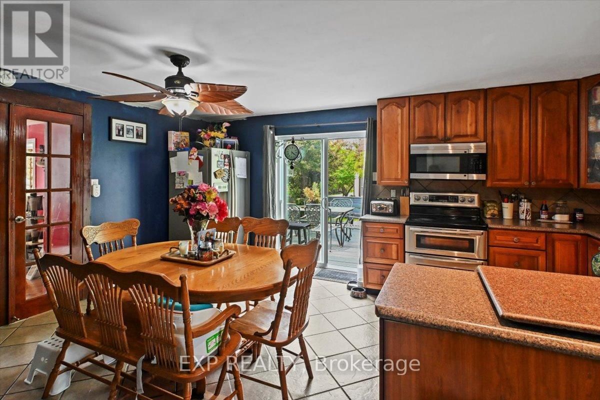 2182 SPRING STREET Image 4