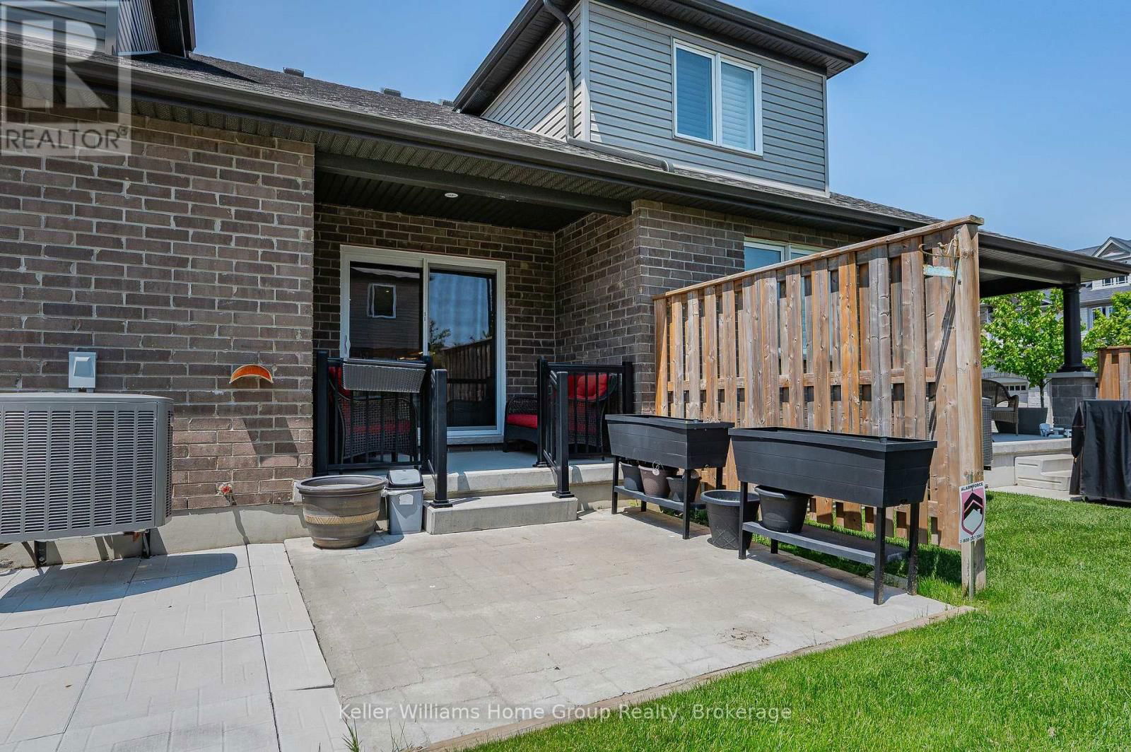 32 WESTMINSTER CRESCENT Image 45