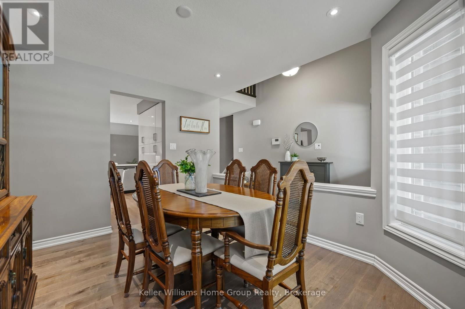 32 WESTMINSTER CRESCENT Image 9