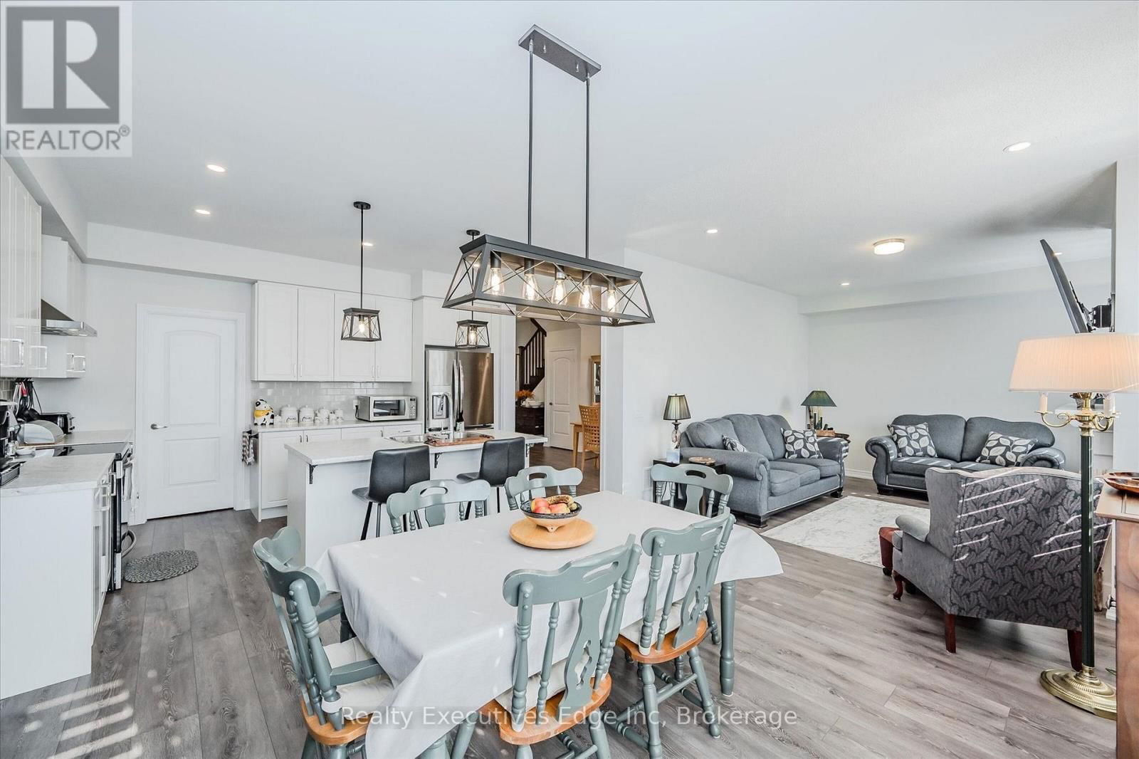 55 POVEY ROAD Image 10