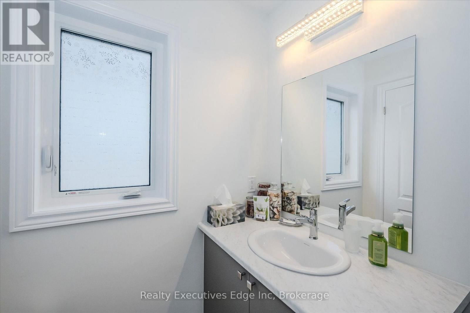 55 POVEY ROAD Image 29