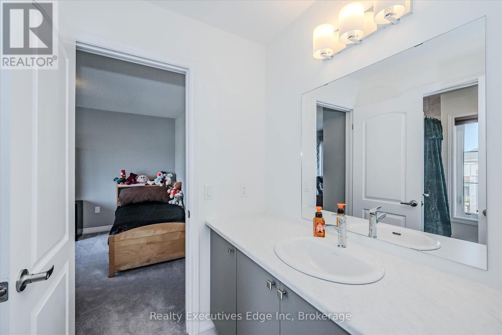 55 POVEY ROAD Image 33