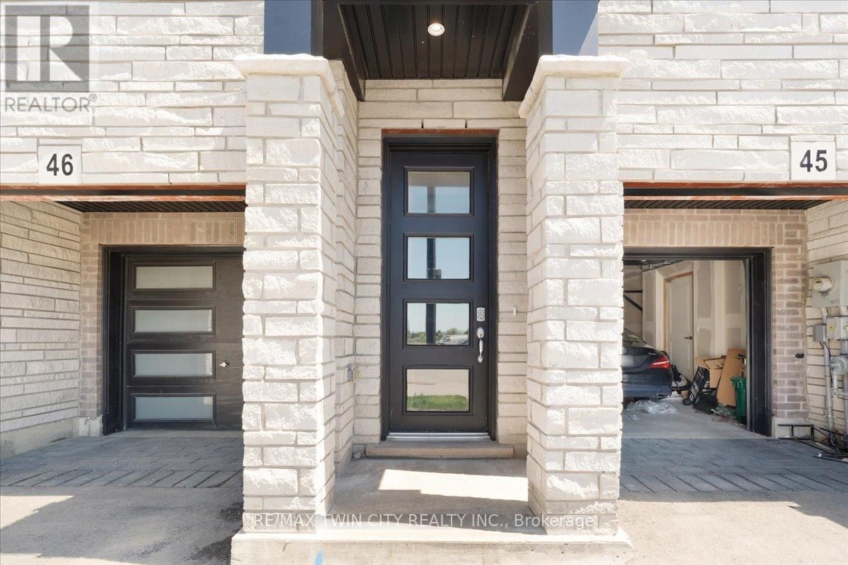 46 - 290 EQUESTRIAN WAY Image 3