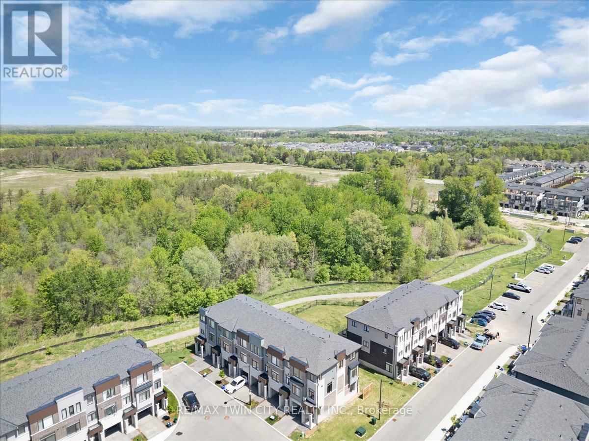 46 - 290 EQUESTRIAN WAY Image 37