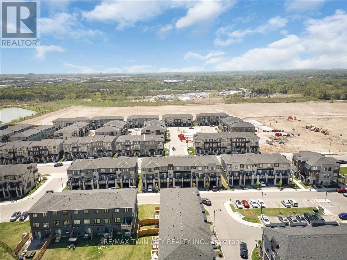 46 - 290 EQUESTRIAN WAY Image 42