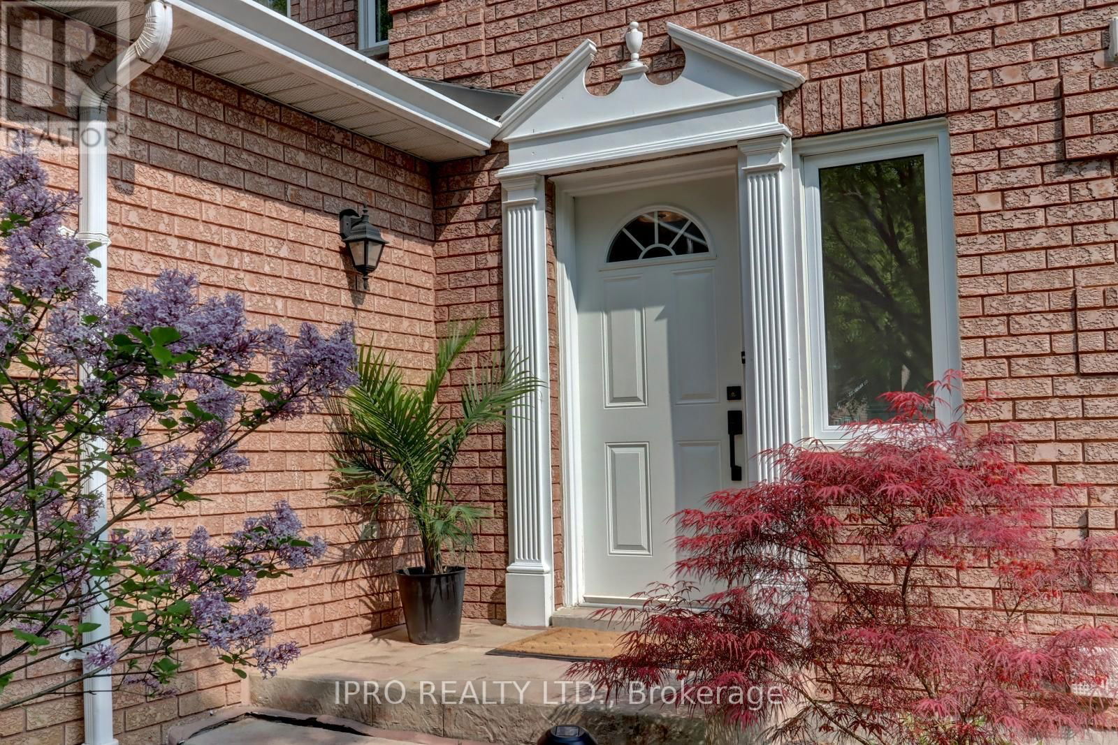 28 - 7 DAVIDSON BOULEVARD Image 3