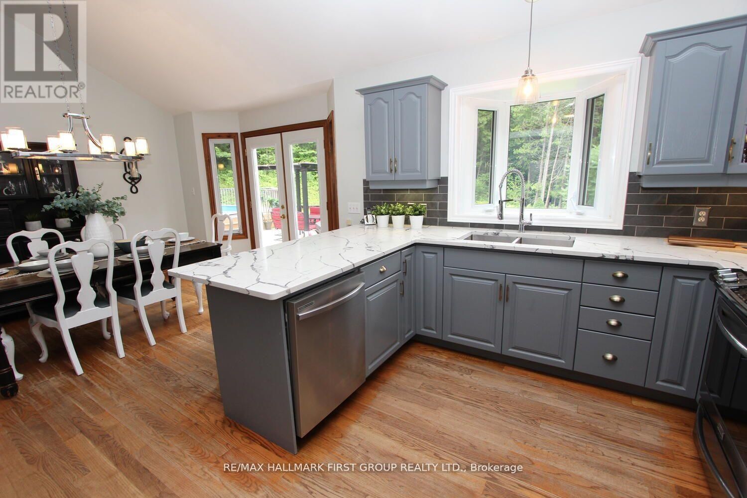 715 WHITEBIRCH ROAD Image 12