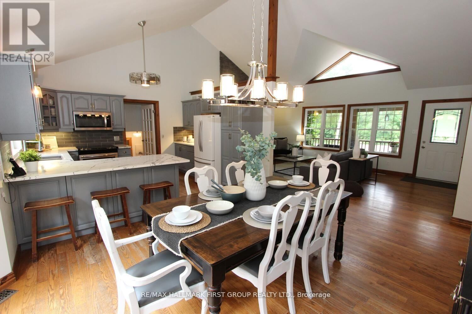 715 WHITEBIRCH ROAD Image 14