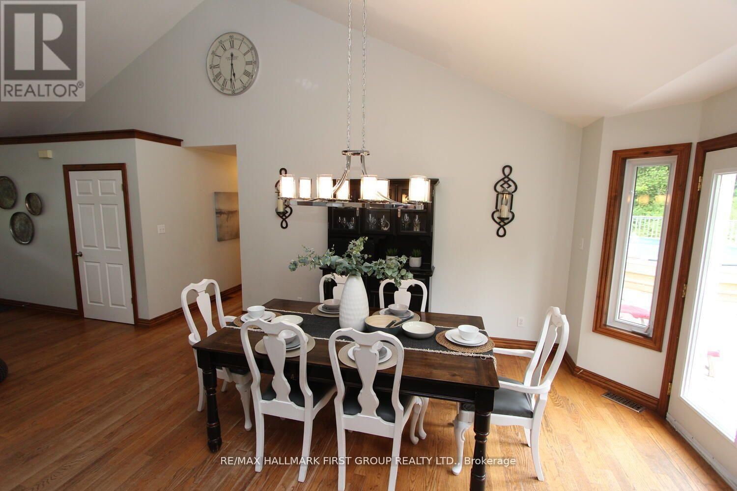 715 WHITEBIRCH ROAD Image 15