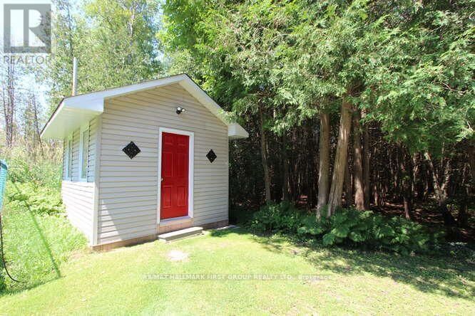 715 WHITEBIRCH ROAD Image 39