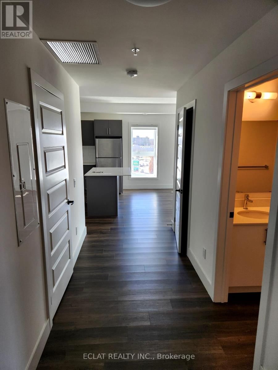 312 - 1101 LACKNER PLACE Image 5