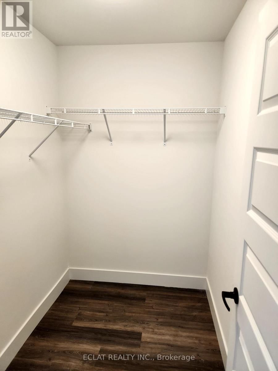 312 - 1101 LACKNER PLACE Image 7