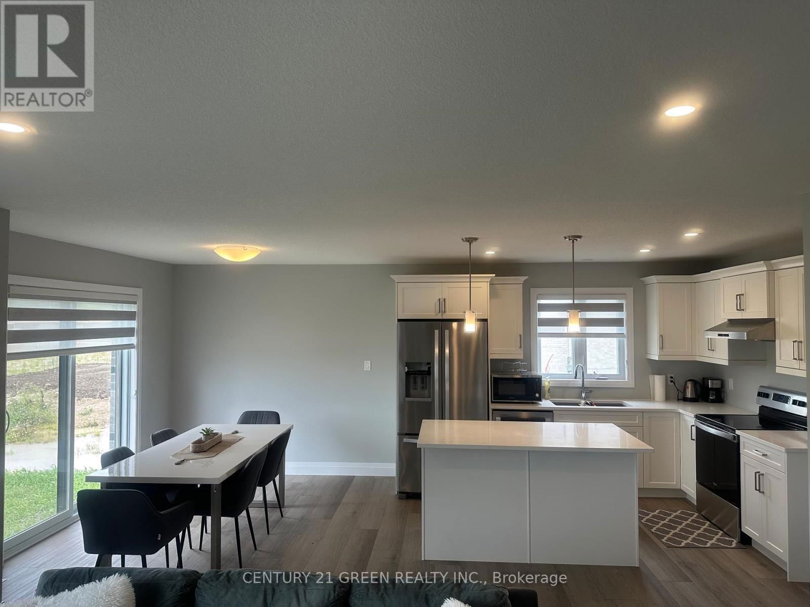 257 GREENE STREET Image 7