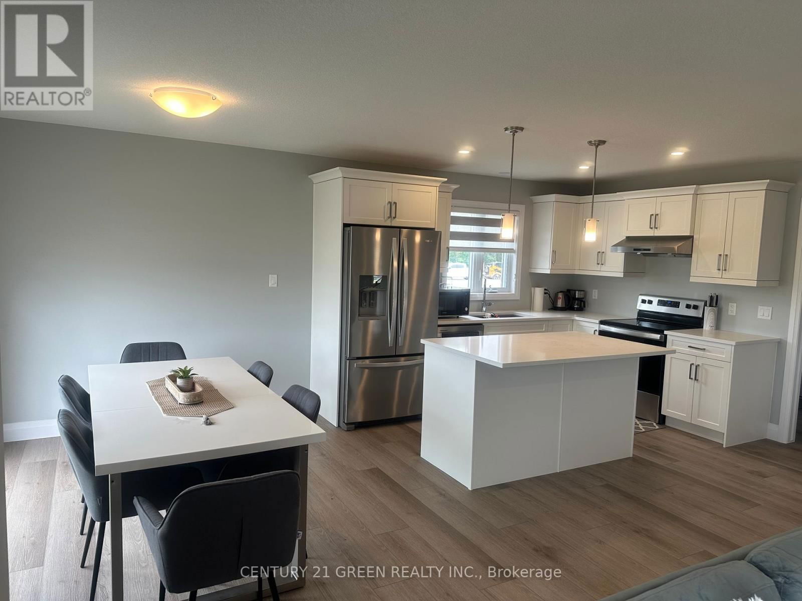 257 GREENE STREET Image 8