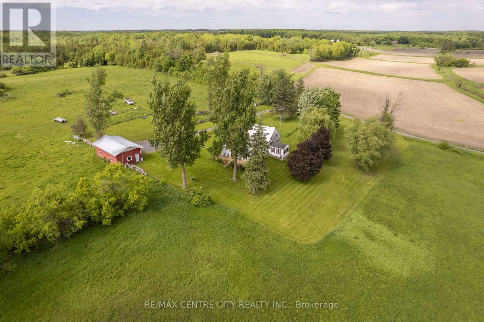 19267 COUNTY 25 ROAD Image 10