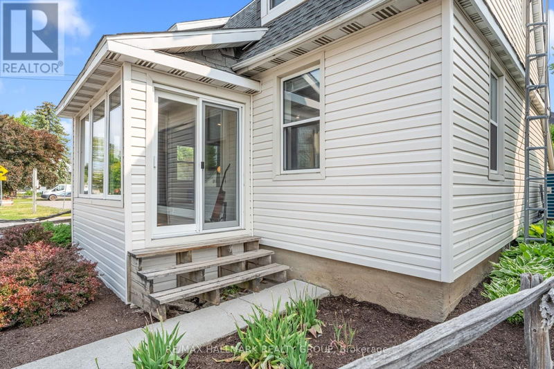 Tertiary Property View