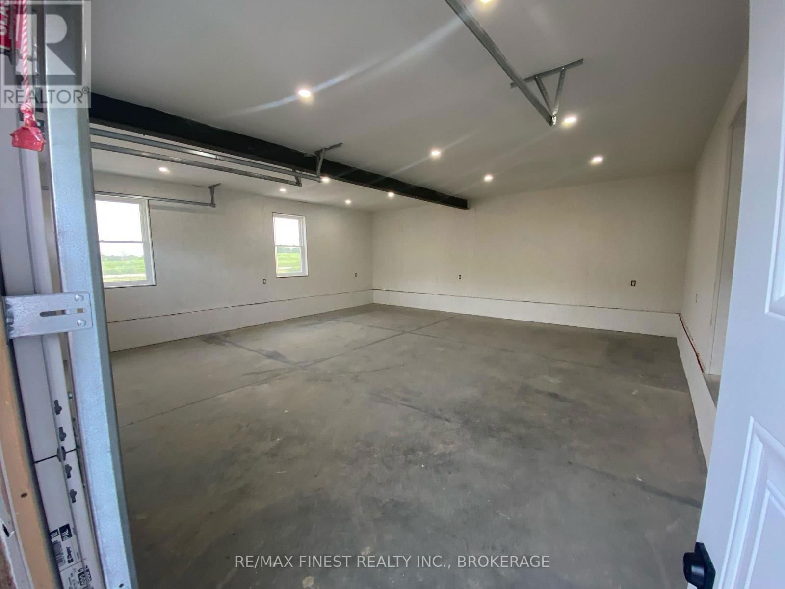 2206 SANDS ROAD Image 26