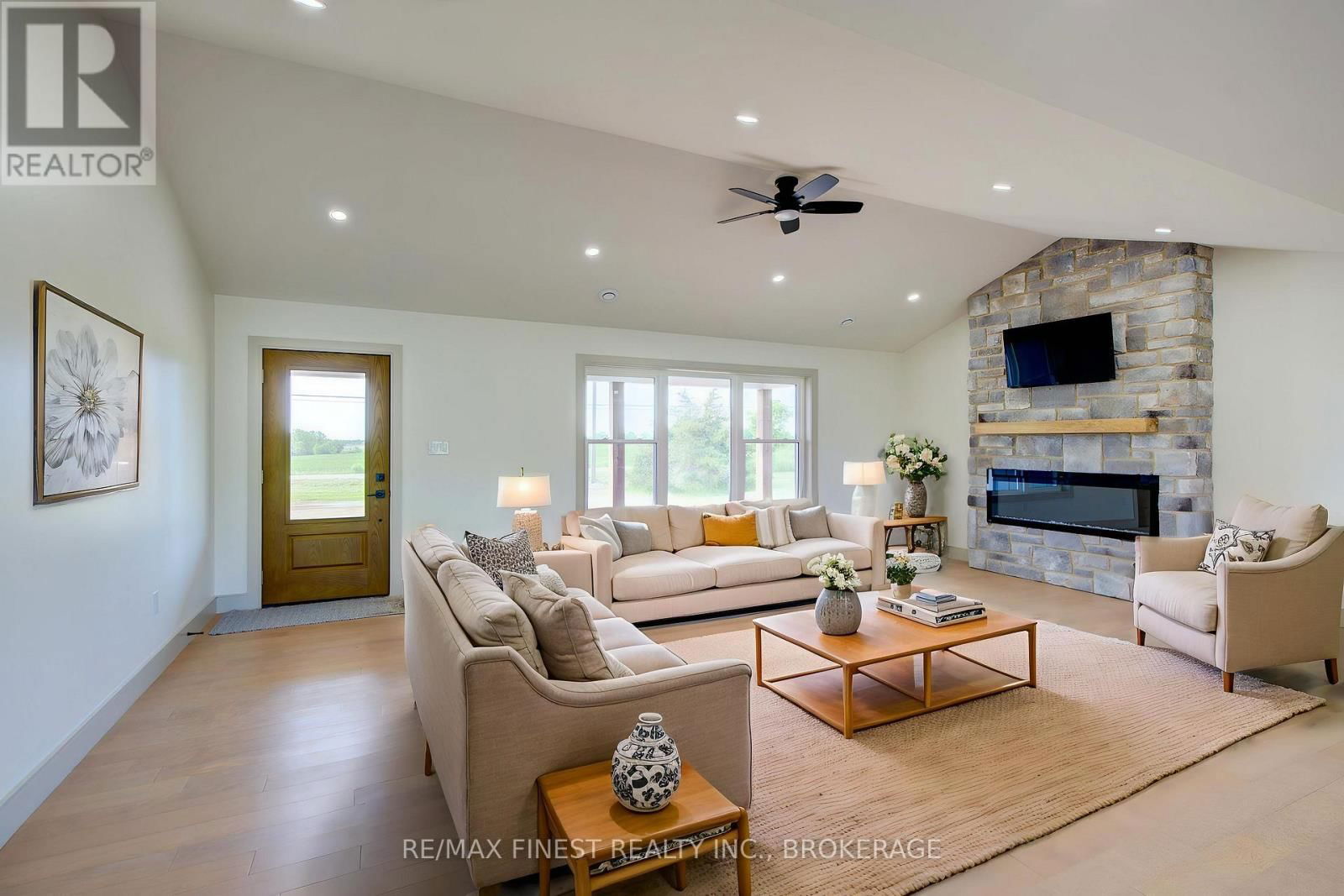 2206 SANDS ROAD Image 6