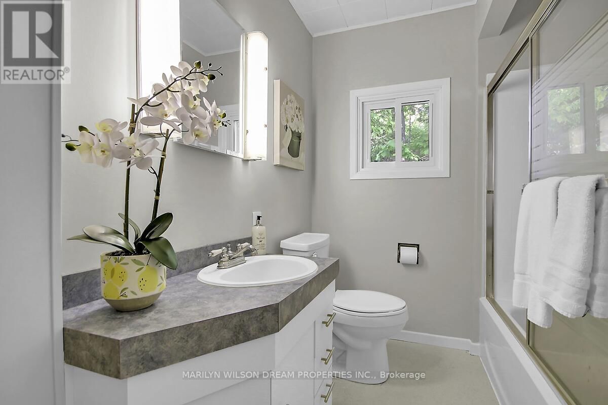 67 MEADOW LANE Image 23