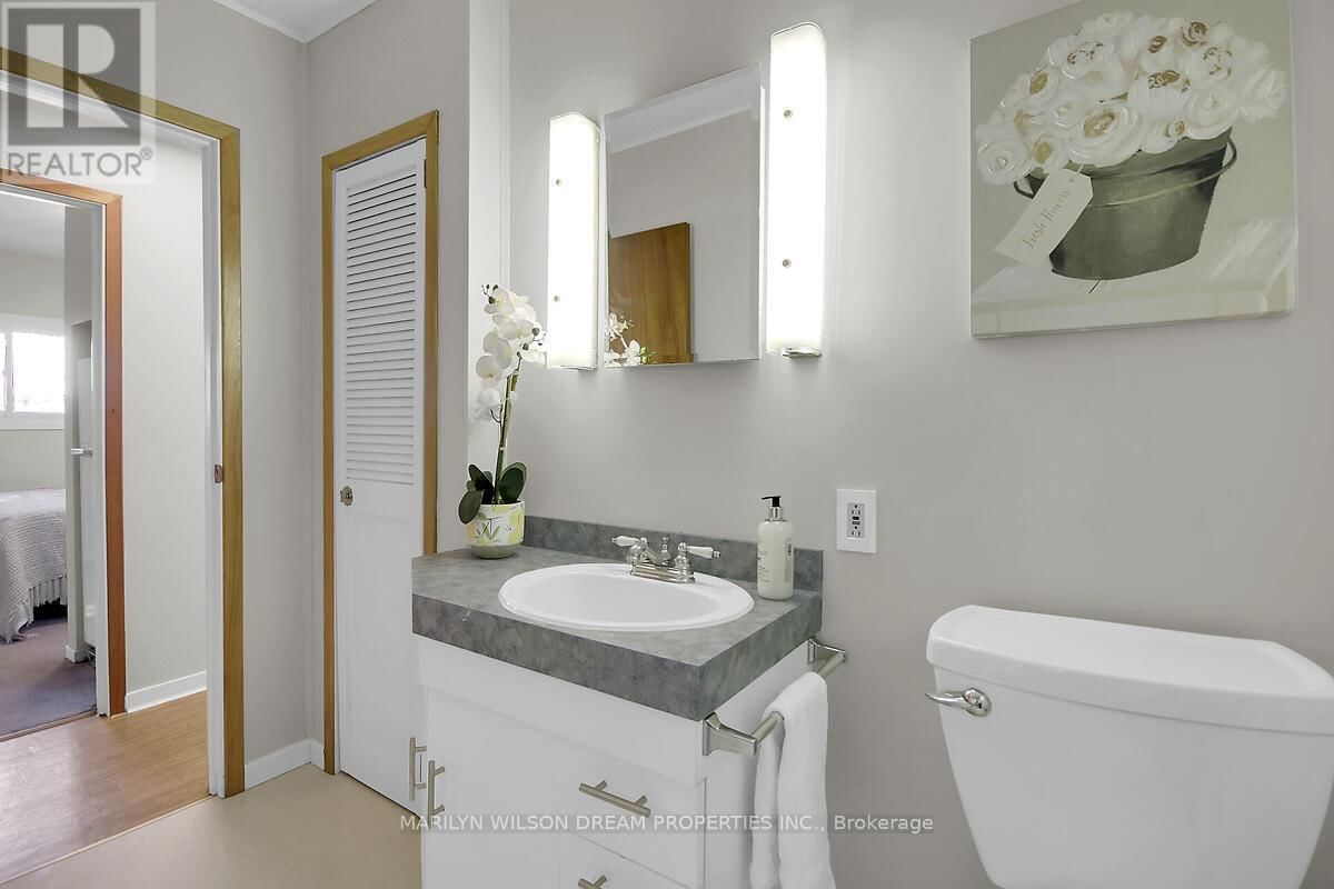 67 MEADOW LANE Image 24