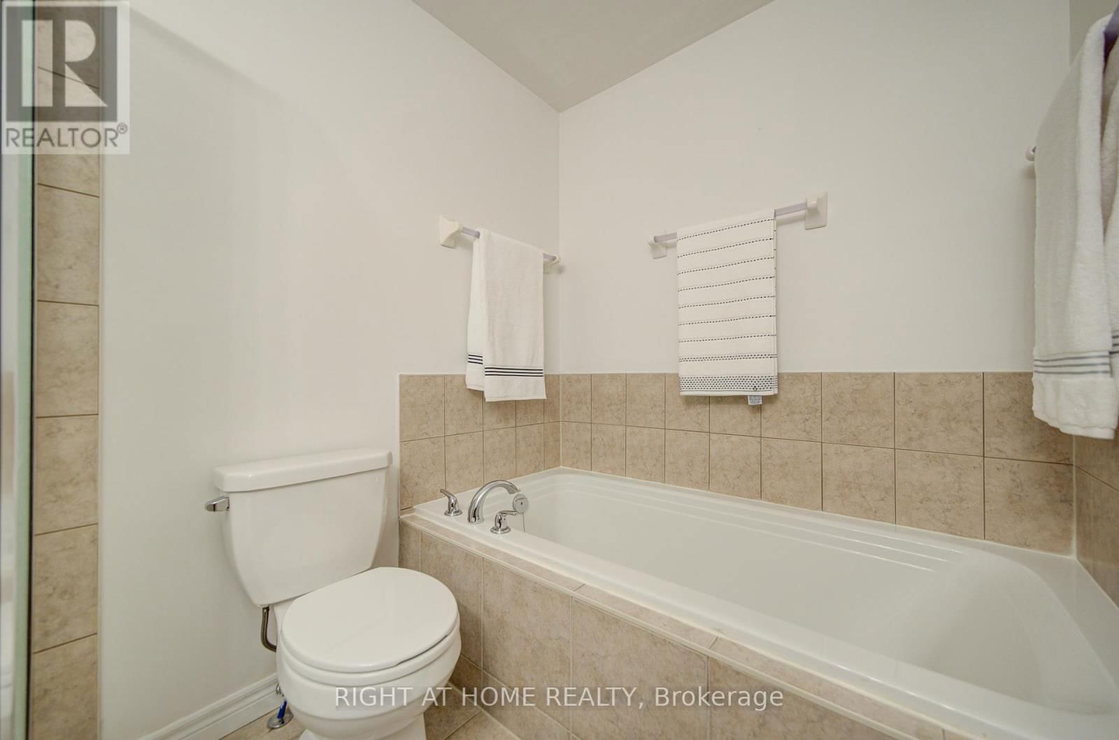 1 - 6 ATESSA DRIVE Image 10