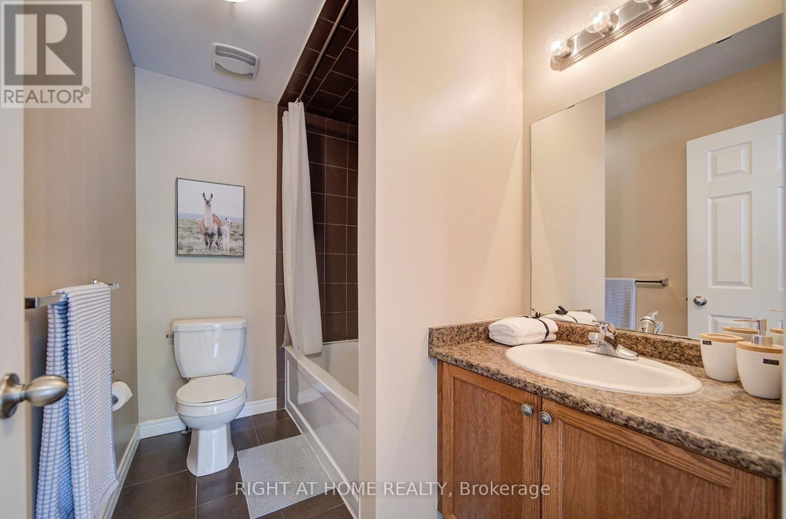 1 - 6 ATESSA DRIVE Image 13