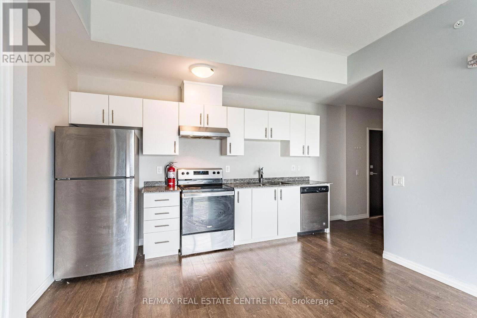 419 - 35 KINGSBURY SQUARE Image 14