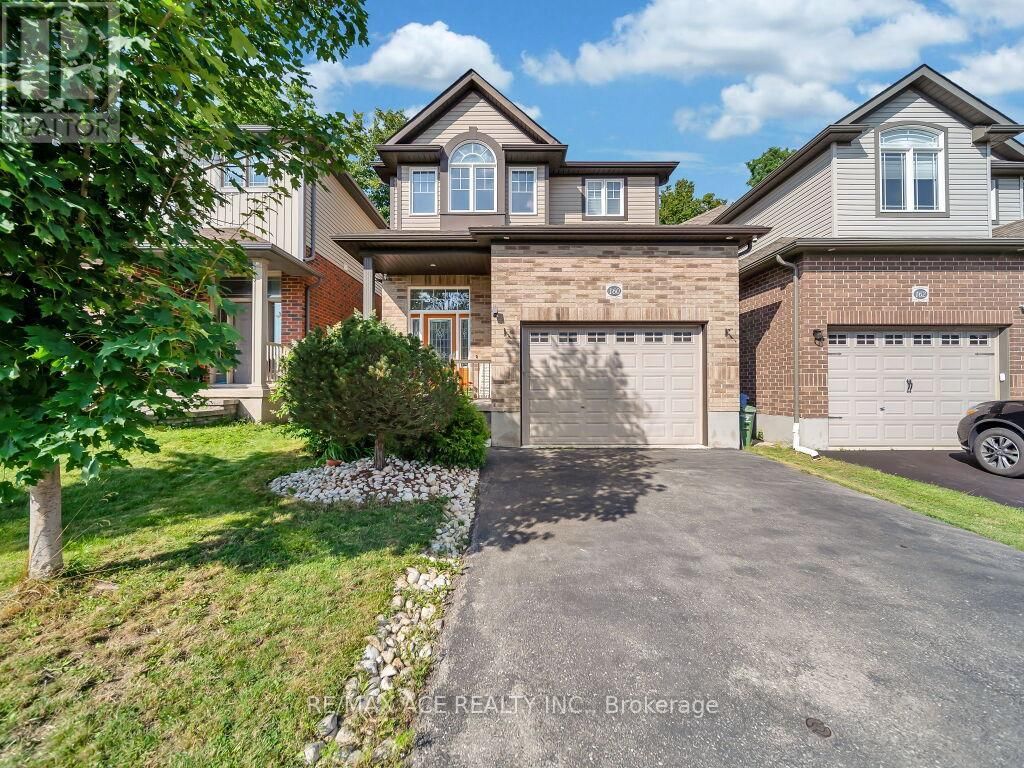 160 KEMP CRESCENT EAST Image 2
