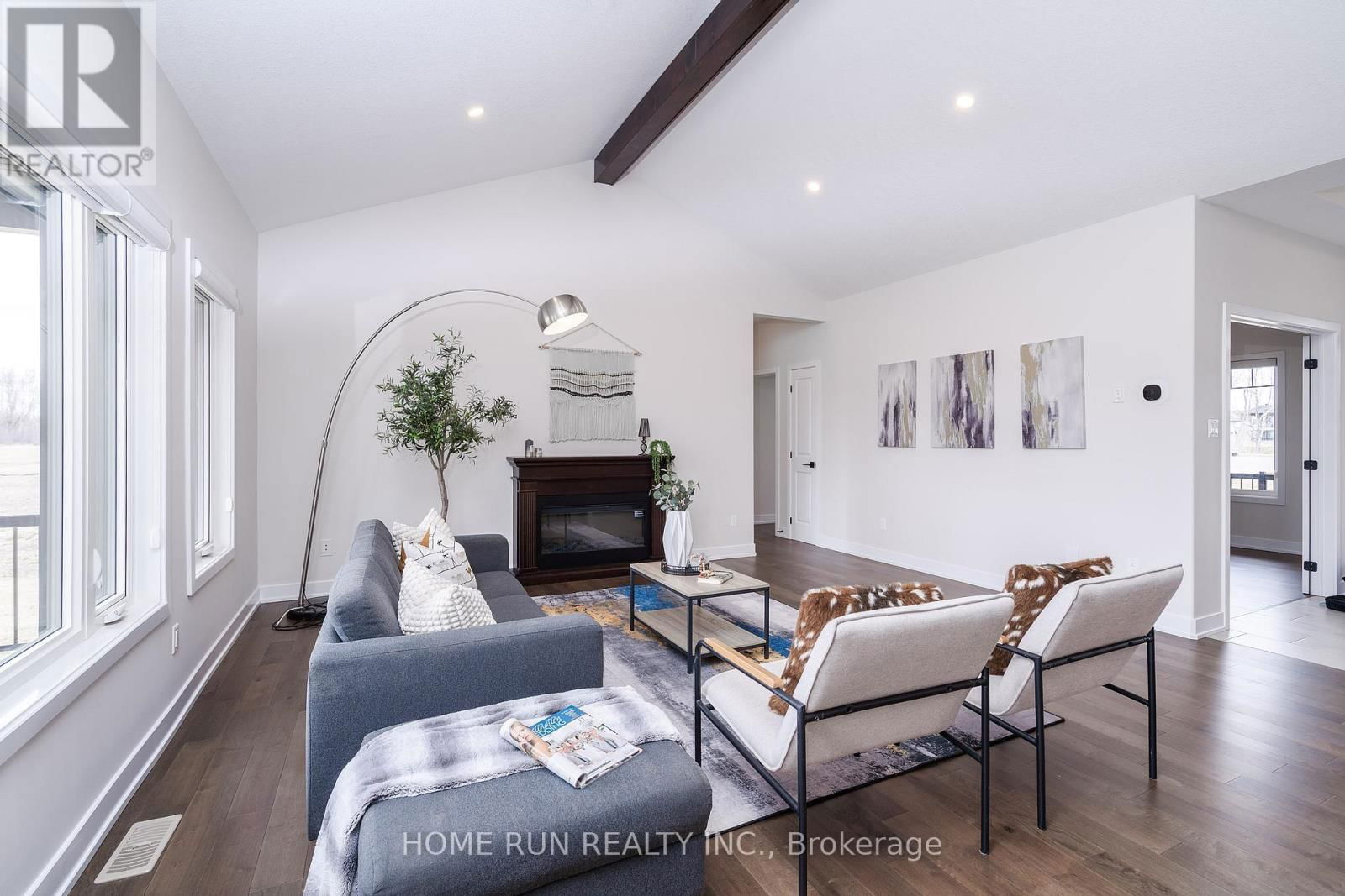 212 SUMMERVIEW TERRACE Image 21