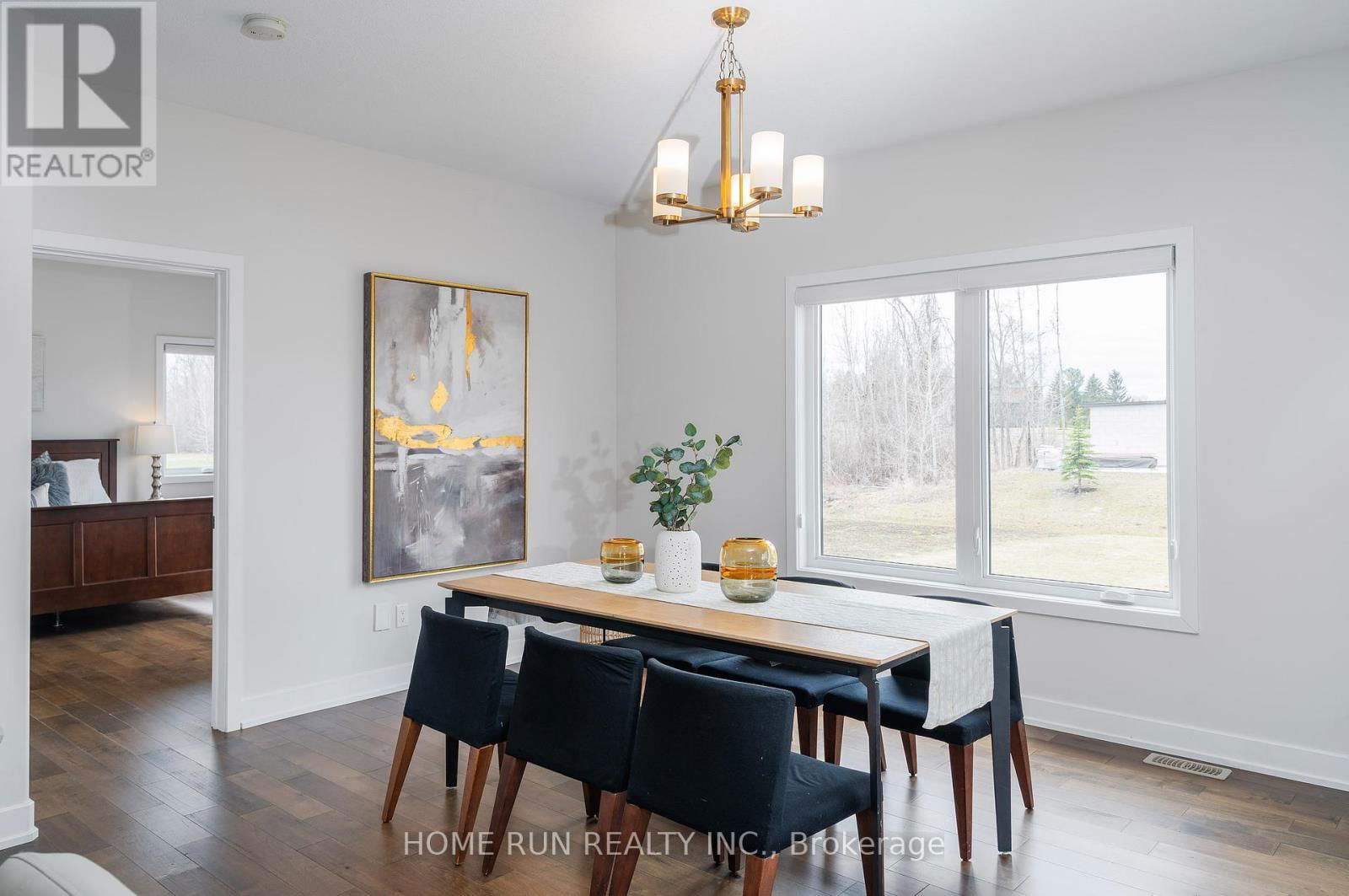212 SUMMERVIEW TERRACE Image 26
