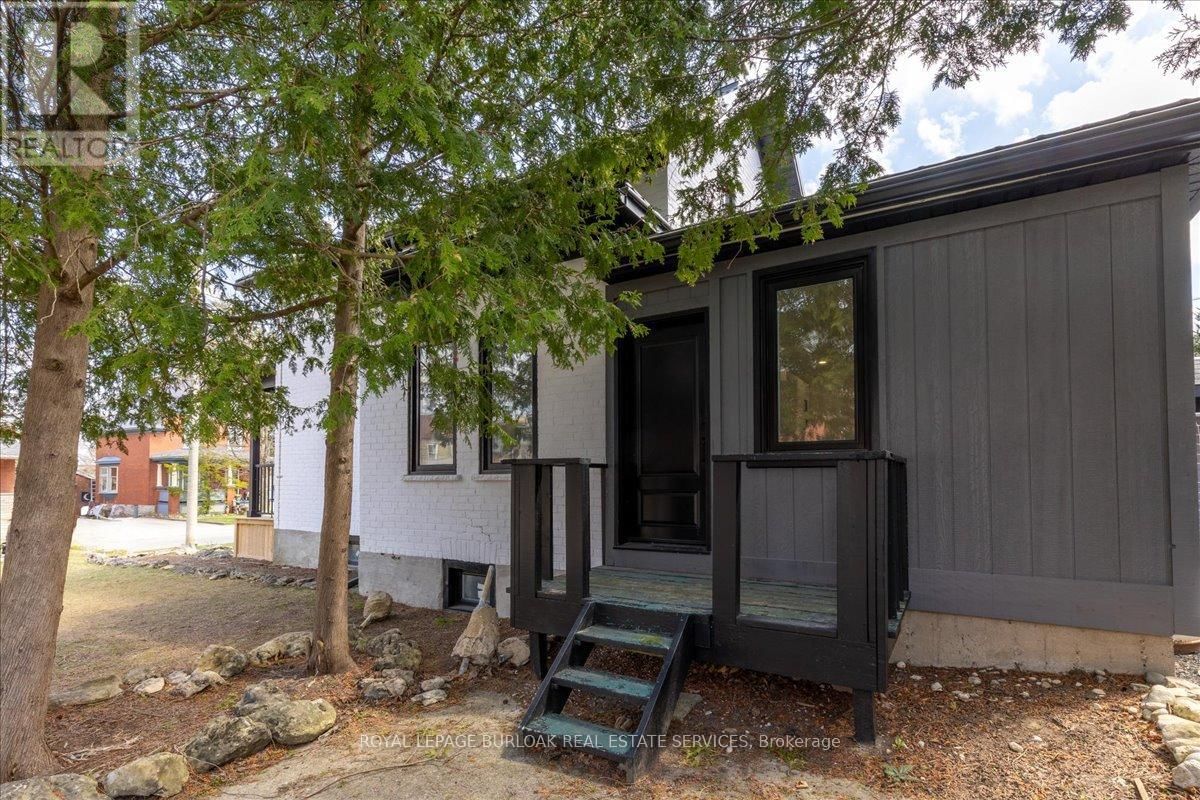 81 SAMUEL STREET Image 31