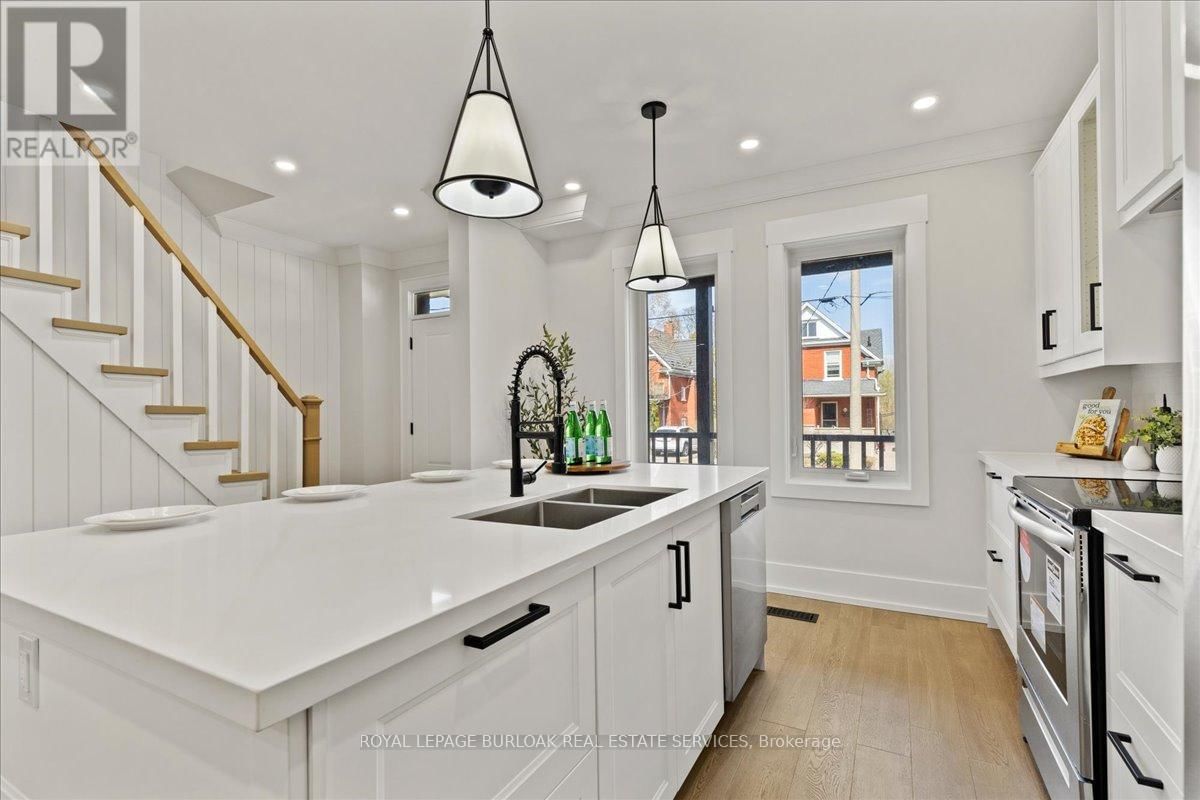 81 SAMUEL STREET Image 5