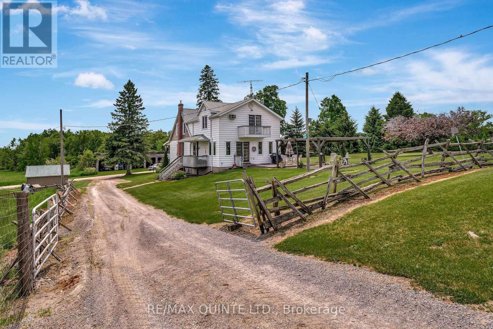 652 PALMATEER ROAD Image 31