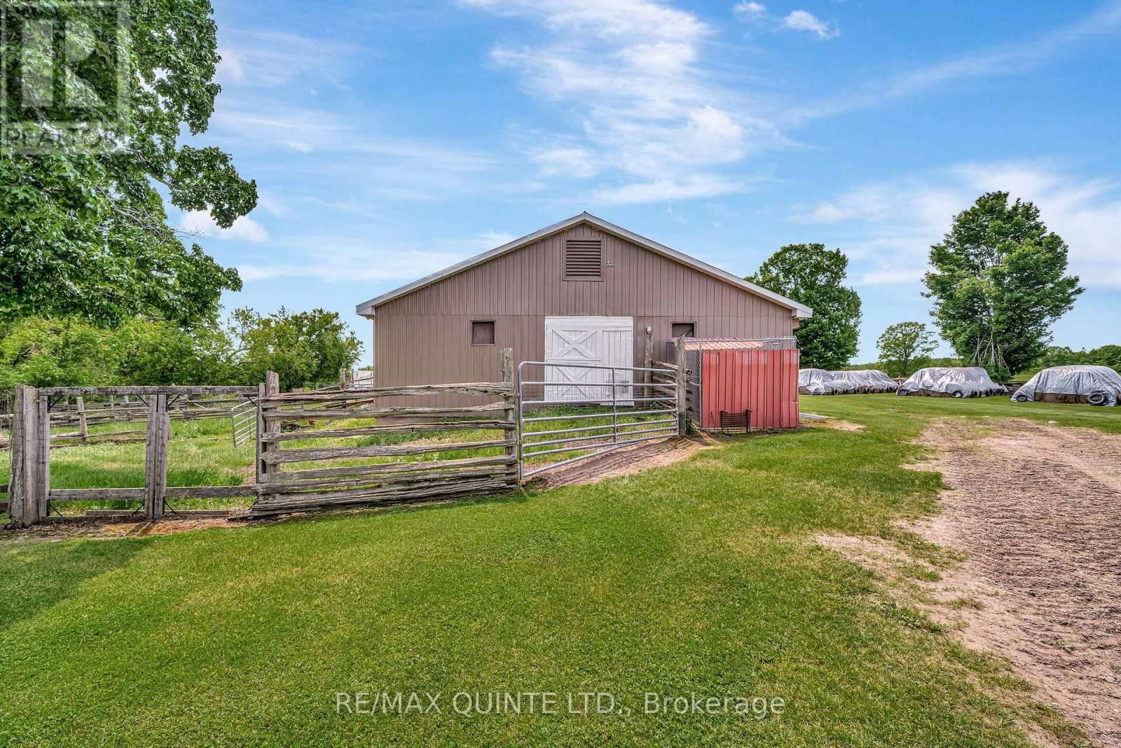 652 PALMATEER ROAD Image 42