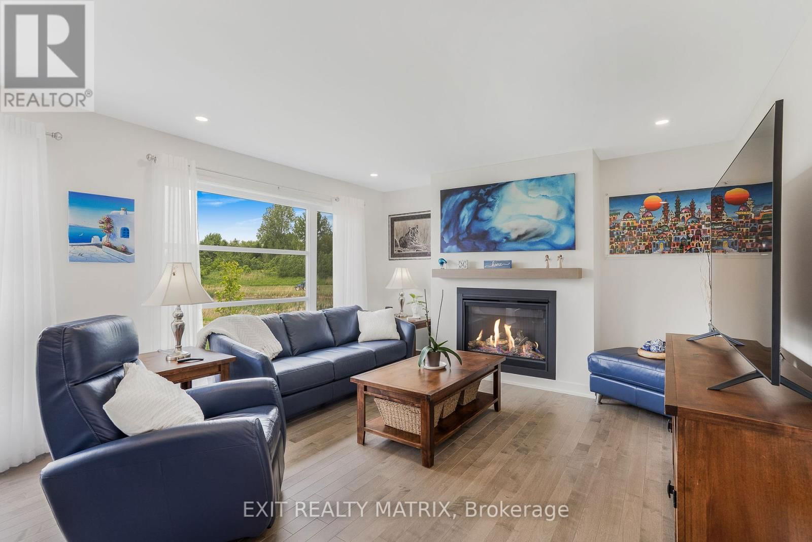 521 BARRAGE STREET Image 5