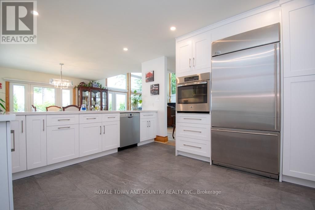 24 GOODMAN ROAD Image 18