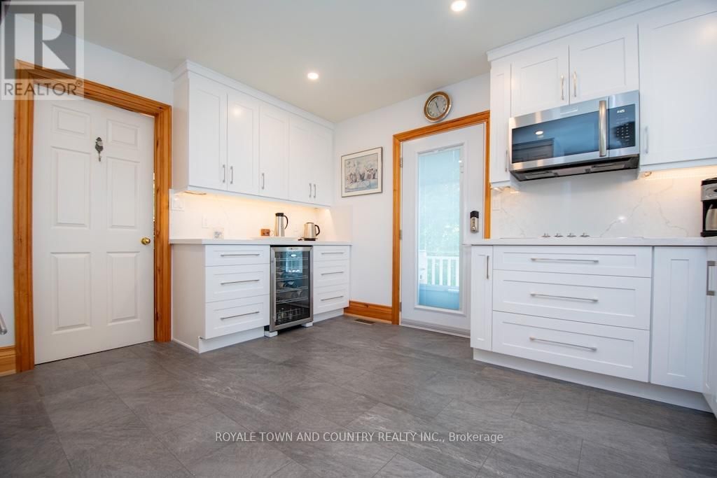 24 GOODMAN ROAD Image 19