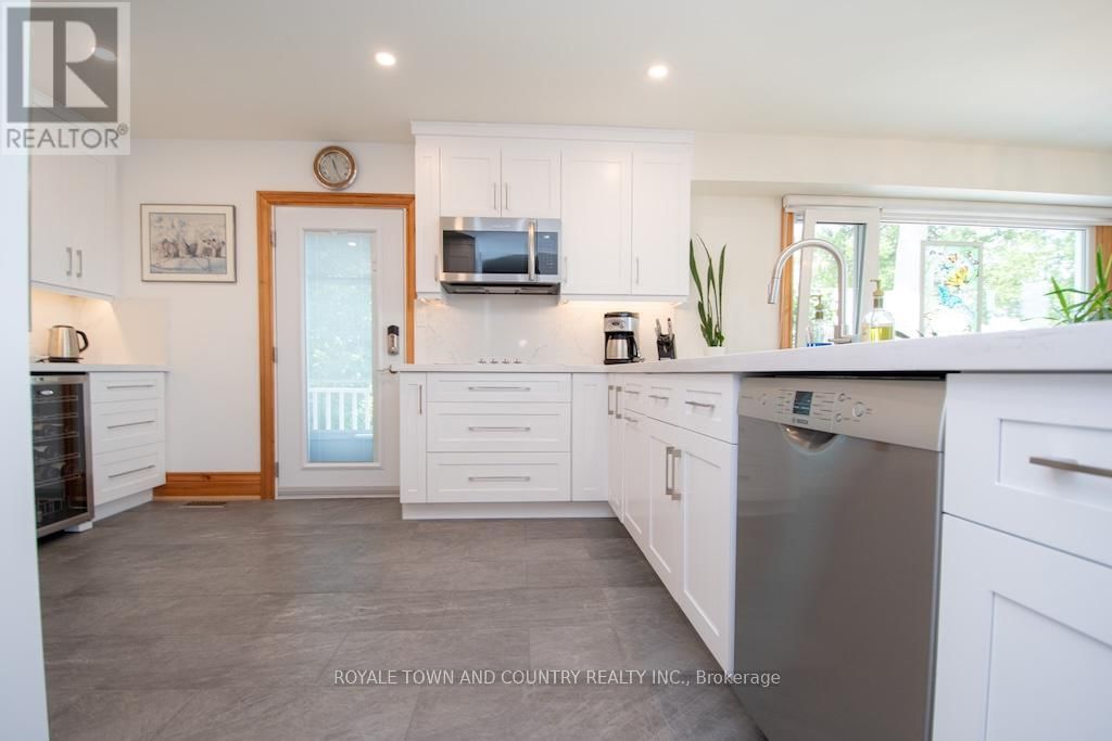 24 GOODMAN ROAD Image 20