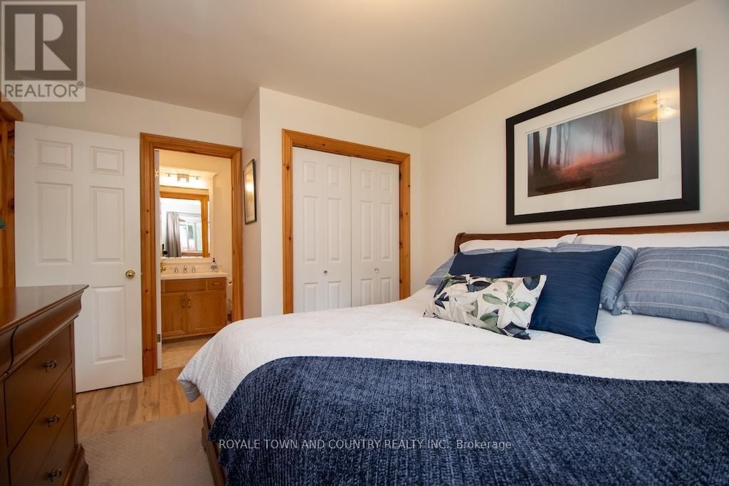 24 GOODMAN ROAD Image 24