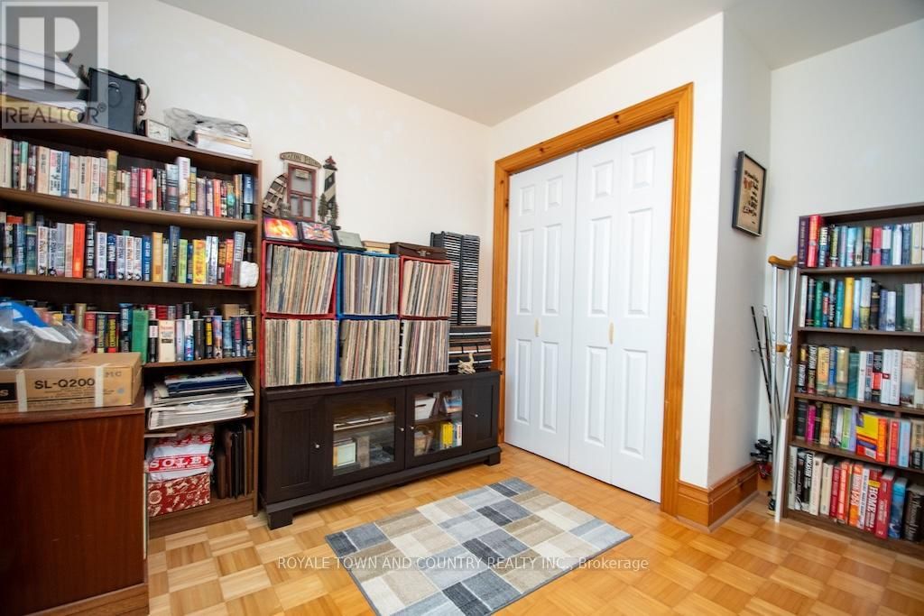 24 GOODMAN ROAD Image 29