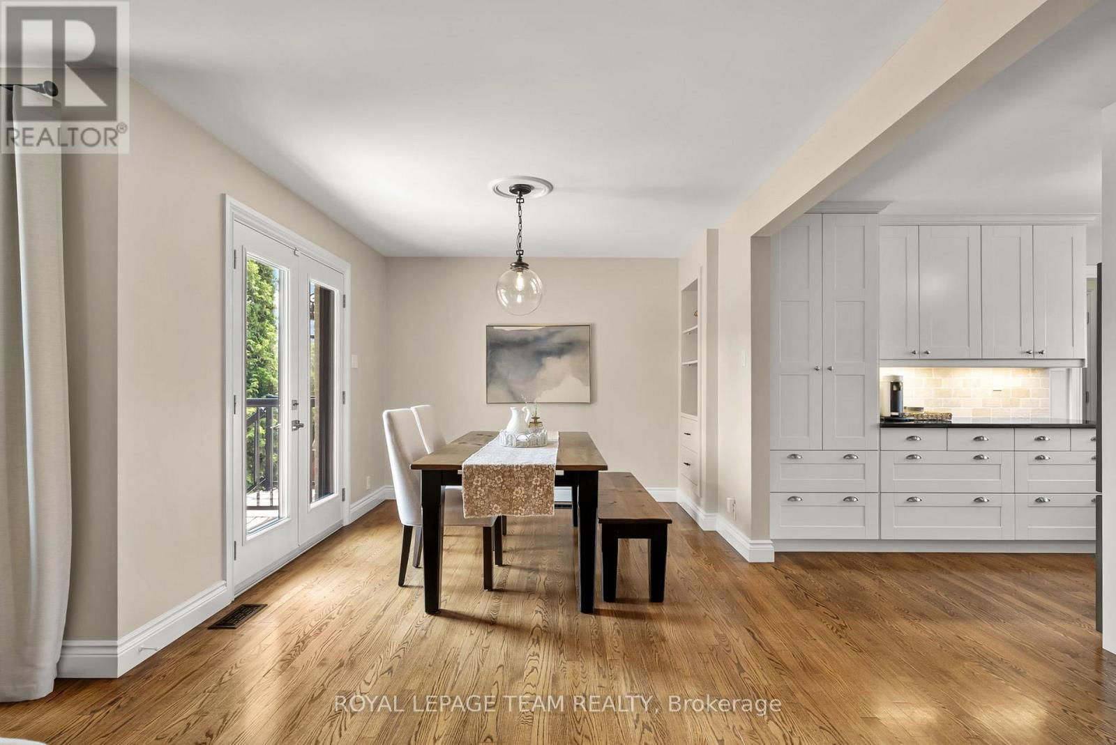 314 CLOTHIER STREET WEST Image 13