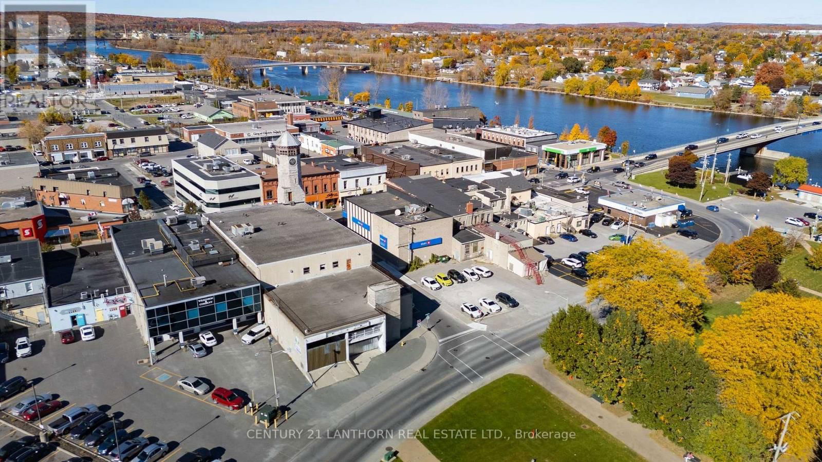 55 DUNDAS STREET WEST Image 14