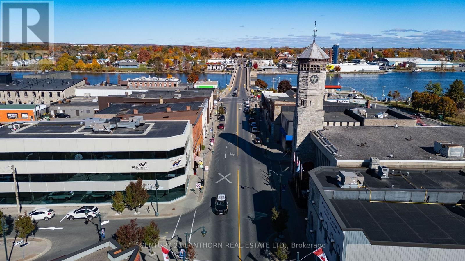 55 DUNDAS STREET WEST Image 23