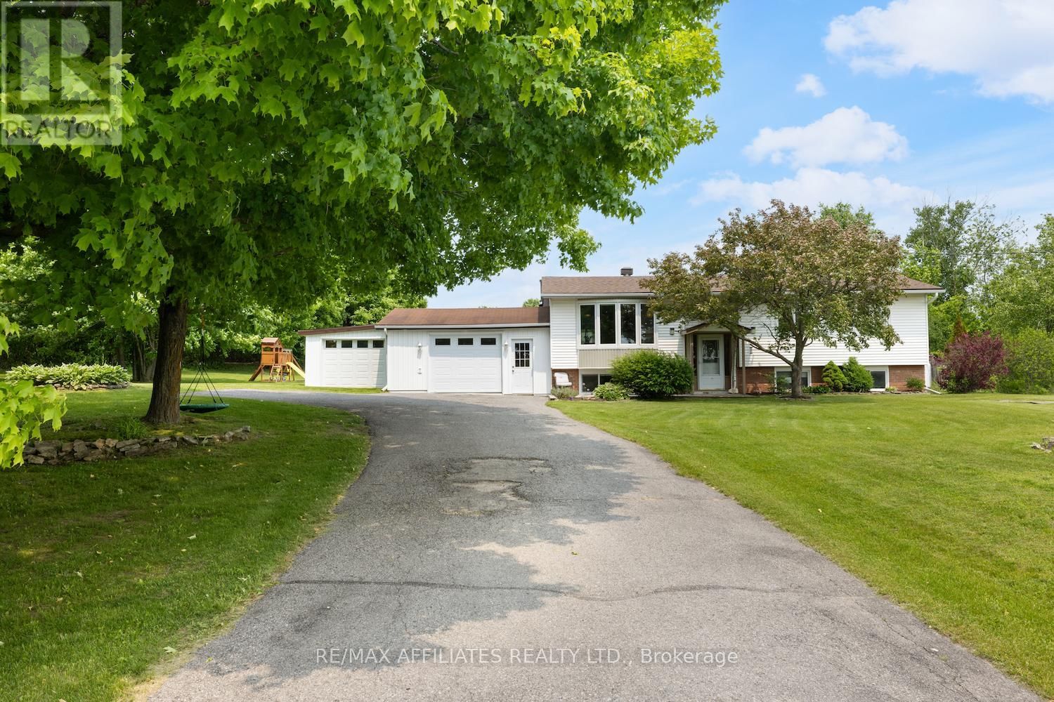1494 RAMSAY 8 CON ROAD Image 1
