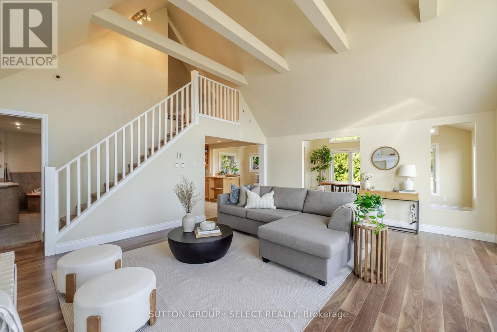 7474 RIVERSIDE DRIVE Image 12