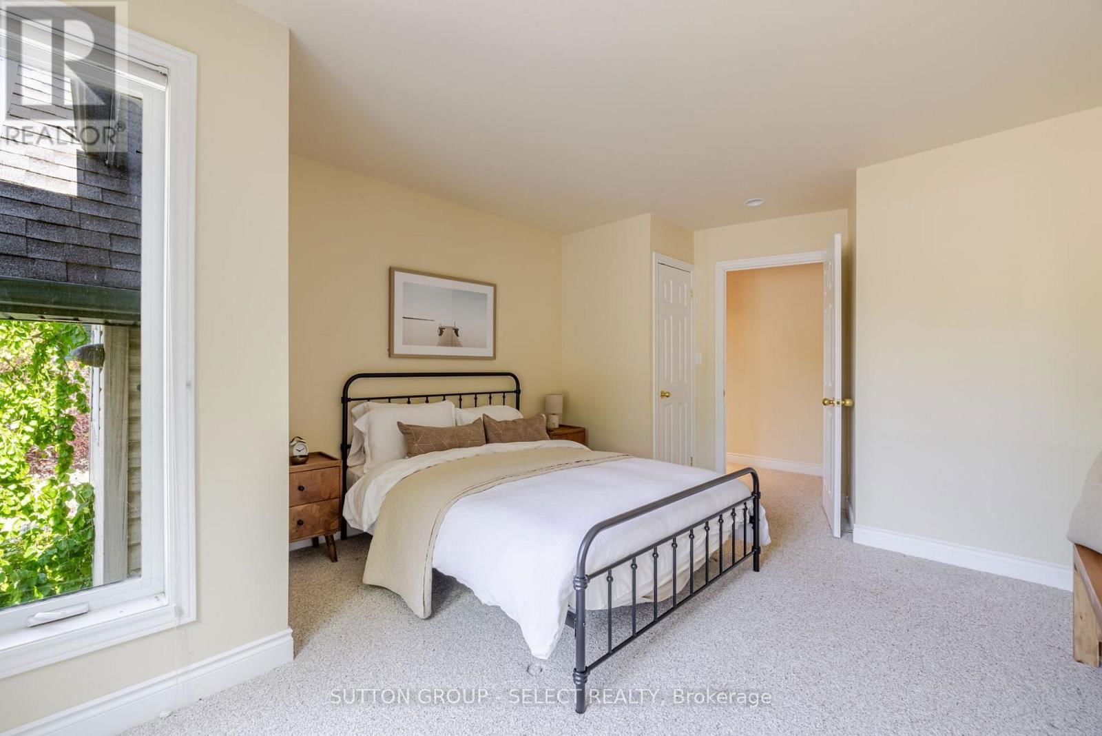 7474 RIVERSIDE DRIVE Image 27