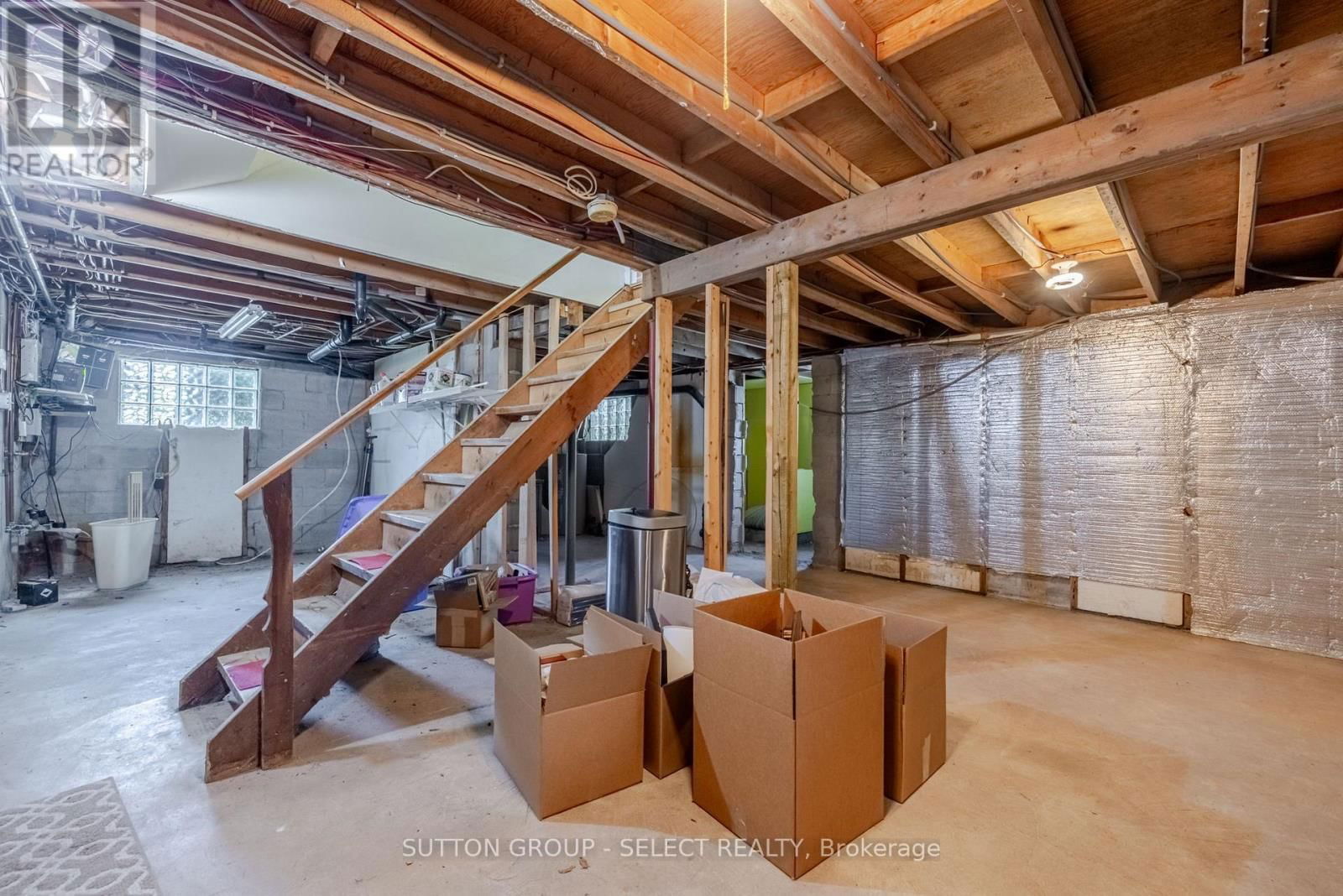7474 RIVERSIDE DRIVE Image 33